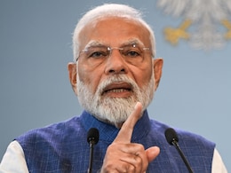 बिहार चुनाव 2025: RJD के पोस्टर के बहाने PM मोदी ने युवा वोटरों को साधने की कोशिश की या खेला एमोशनल कार्ड!