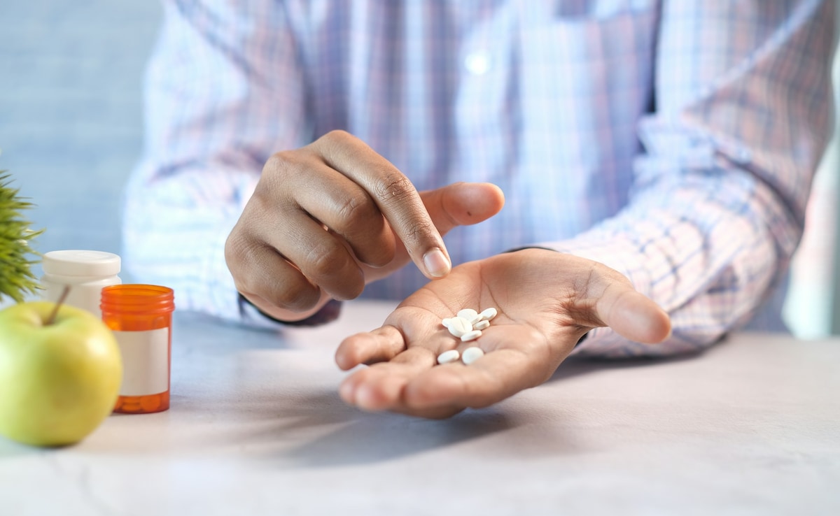 What Happens If Antibiotics Stop Working? Doctor Explains The Nightmare Scenario