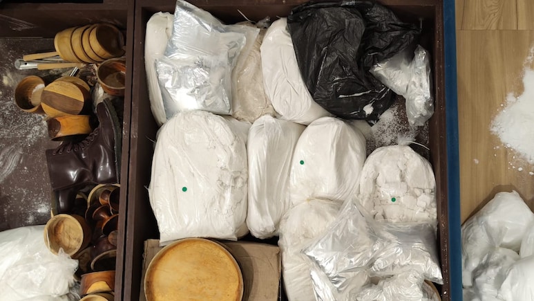 हरियाणा नंबर SUV में कर रहे थे 15 करोड़ के ड्रग्स सप्लाई, चीनी पिस्टल संग ऐसे धरे गए दो तस्कर