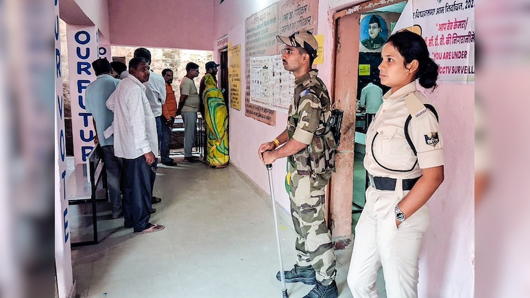 Bihar Election: पूरे बिहार में इस बार बंपर वोटिंग पर पटना के शहरी इलाकों में घरों से नहीं निकले लोग!