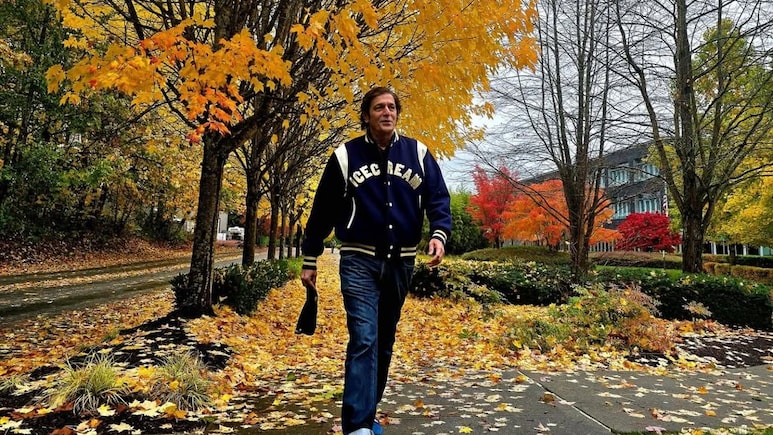 Chunky Panday Enjoys A Scenic Vacation, Tries 'Aakhri Pasta' And More In Seattle, US