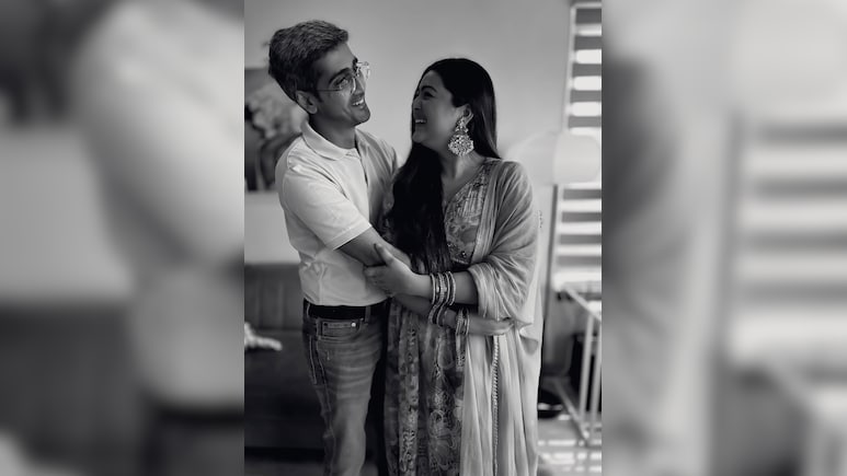 महाभारत की कुंती को मिला जीवनसाथी, सगाई टूटने के 2 साल बाद पार्टनर संग शेयर की रोमांटिक फोटो