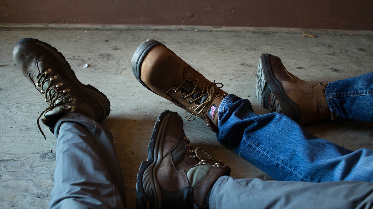 Best Mens Boots for Jeans and Winter Outfits: Trendy Footwear Guide