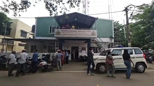 Man Sets Himself On Fire, Dies After Wife Beats Him With Slippers In Bengaluru