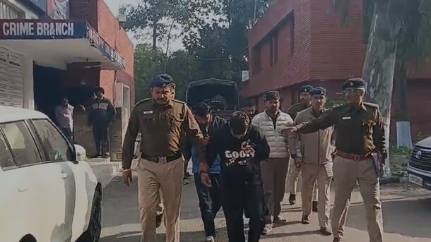चंडीगढ़ पुलिस ने दो इंटर-स्&zwj;टेट ड्रग्&zwj;स रैकेट का किया पर्दाफाश, करोड़ों की ड्रग्&zwj;स के साथ 12 गिरफ्तार