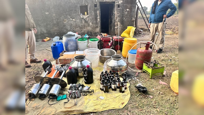 MP नारकोटिक्स विंग की कार्रवाई: 30 करोड़ रुपए की MD ड्रग्स फैक्ट्री का भंडाफोड़, तीन आरोपी गिरफ्तार