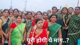 Chhattisgarh Foundation Day 2025: 'बस ये और कर दें मोदी' छग की महिलाओं ने की मांग, कहा- 'महातारी वंदन' से राहत