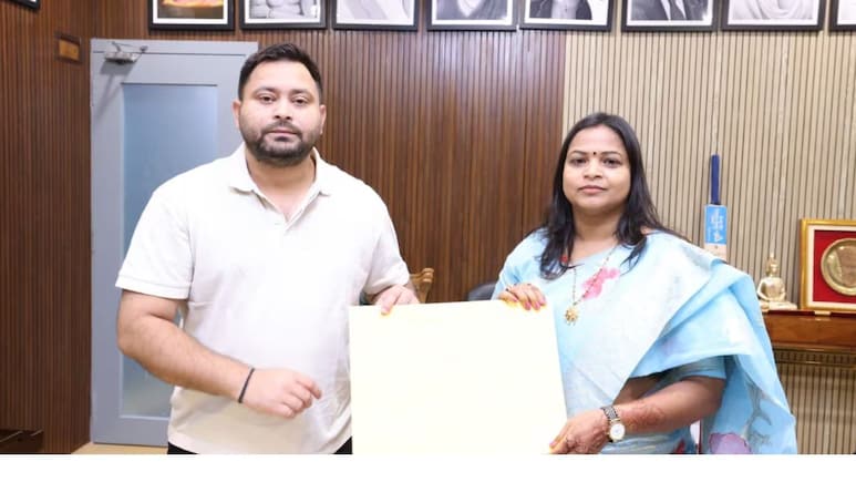 आरजेडी नेता श्वेता सुमन को लगा सुप्रीम कोर्ट से झटका, नामांकन रद्द करने के खिलाफ याचिका पर सुनवाई से इनकार