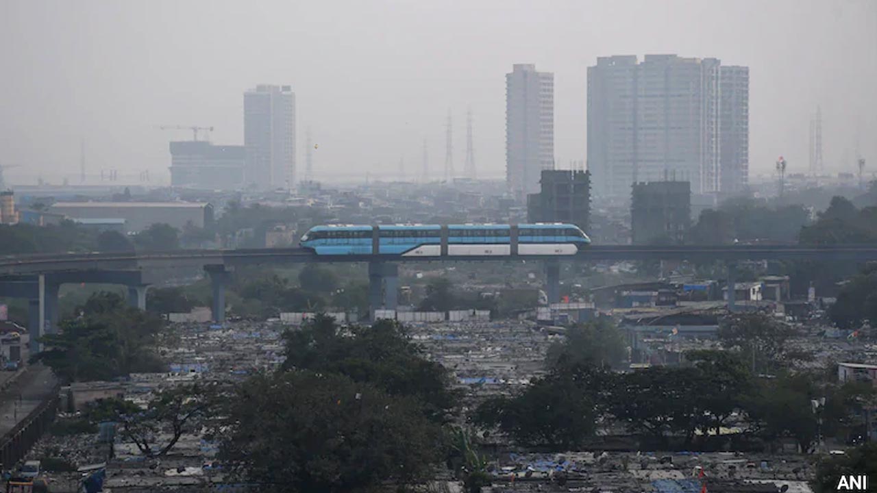 Mumbai's Poor Air Turns Civic Poll Flashpoint For MVA-Mahayuti