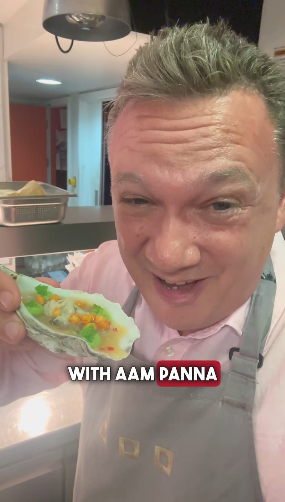 British Man Tries 'Oyster Chaat' With Aam Panna At Michelin Restaurant