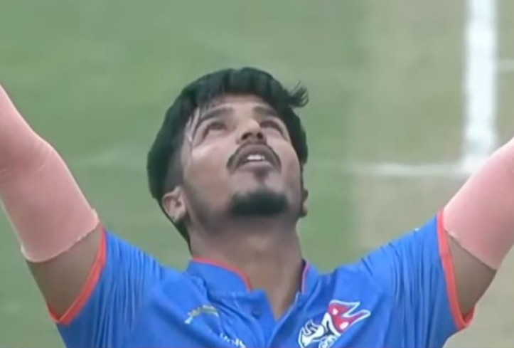 W,W,W राशिद खान ने 'हैट्रिक' लेकर क्रिकेट की दुनिया में मचाया कोहराम, VIDEO