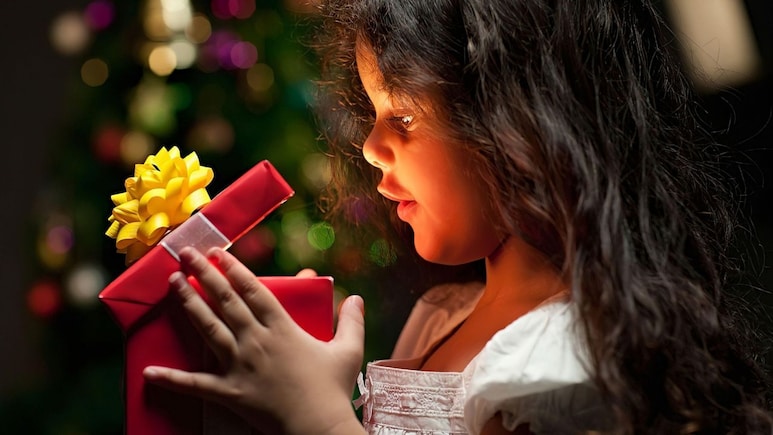 Children Day 2025 Gifts: बच्‍चे होंगे खुश, नहीं बिगड़ेगा आपका बजट, आज ही ऑर्डर करें ये गिफ्ट सेट