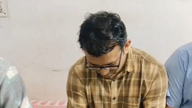 ACB Action: होम्योपैथिक क्लिनक के लिए 50 हजार की रिश्वत, ब्लॉक चीफ मेडिकल ऑफिसर रंगे हाथ हुआ ट्रैप