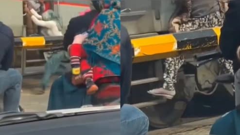 चलती ट्रेन में ऐसे चढ़ीं महिलाएं...VIDEO देख लोग बोले- अब पता चला इंडिया बिगनर्स के लिए क्यों नहीं है