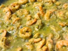How To Make Mouth-Watering Butter Garlic Thecha Prawns With An Easy Recipe