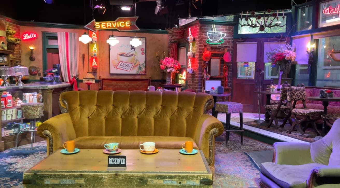 The legendary Stage 24 from the hit show Friends 