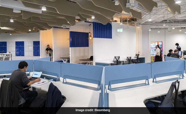 Singapore Unveils Long-Term Work Visas To End Talent Crunch