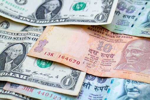 Rupee Weakens To 79.80 On Sky High Dollar, Global Sell-Off