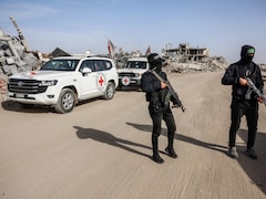 Hamas Proposes Weapons 