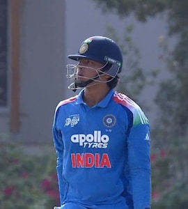 "<i>Tere Saath</i> Selfie <i>Loon?</i>": Vaibhav Suryavanshis Reply Shuts Down UAE Stars Sledging