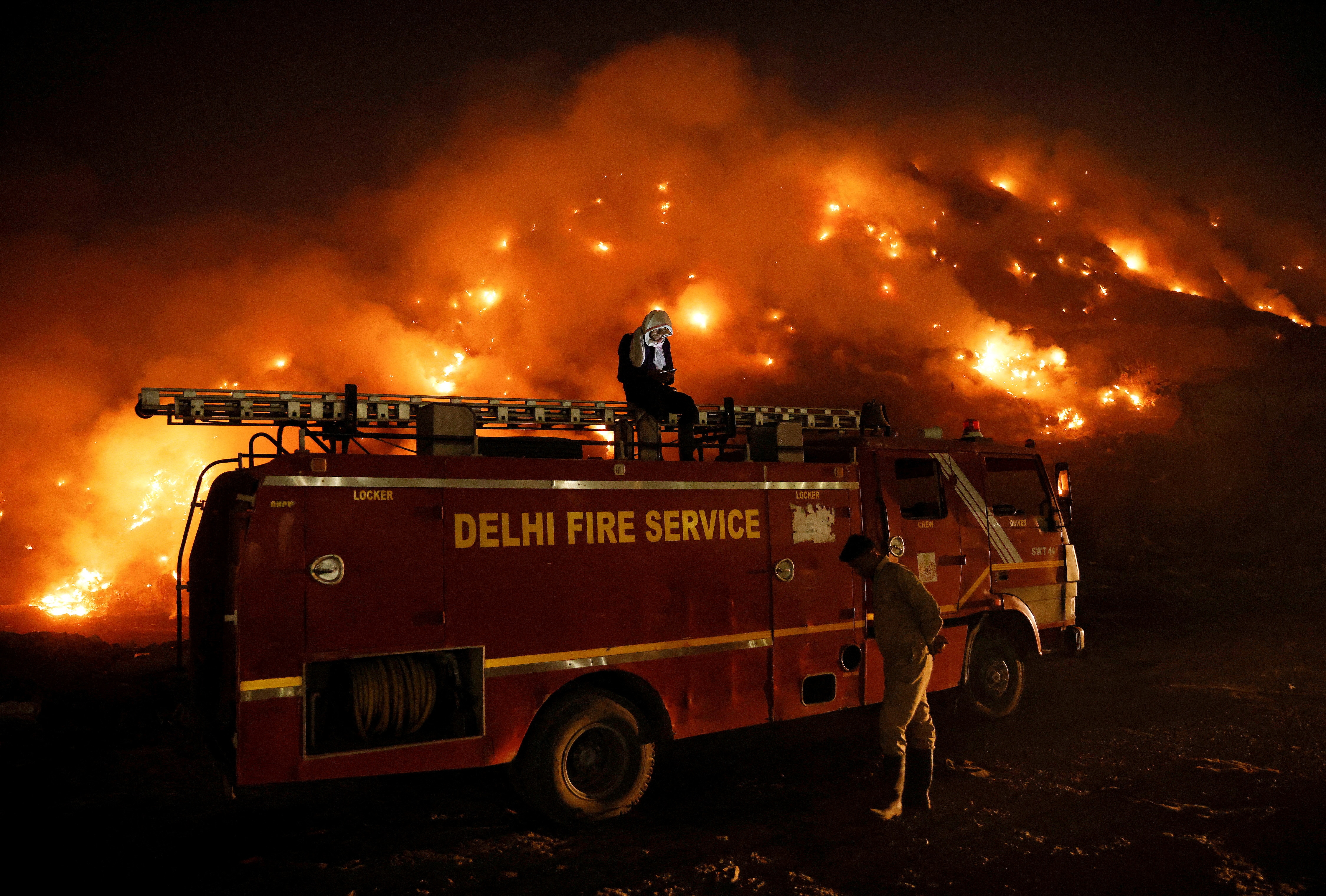Fire At Delhi's Azadpur Mandi