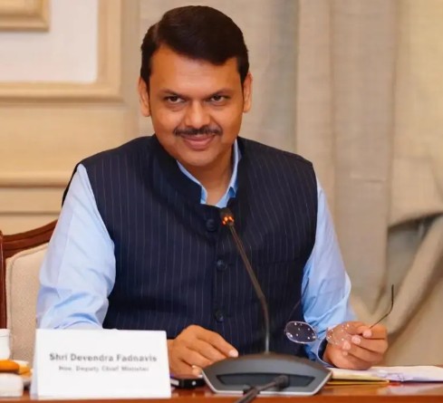 स्थानीय निकाय चुनाव स्थगित करने के फैसले को सीएम फडणवीस ने क्यों बताया 'गलत', पढ़ें