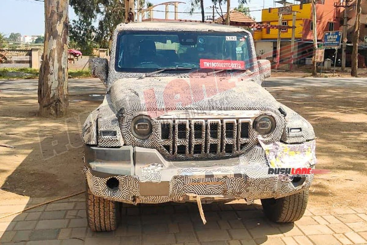 2026 Mahindra Thar Roxx