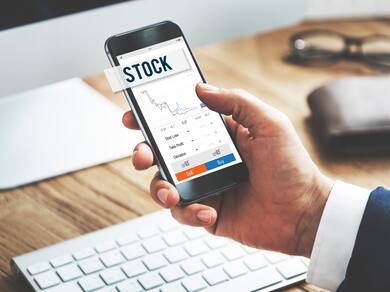 Sensex, Nifty Log Best Week In A Month Aided By I.T., Metal, Realty Stocks; FPIs Turn Net Sellers