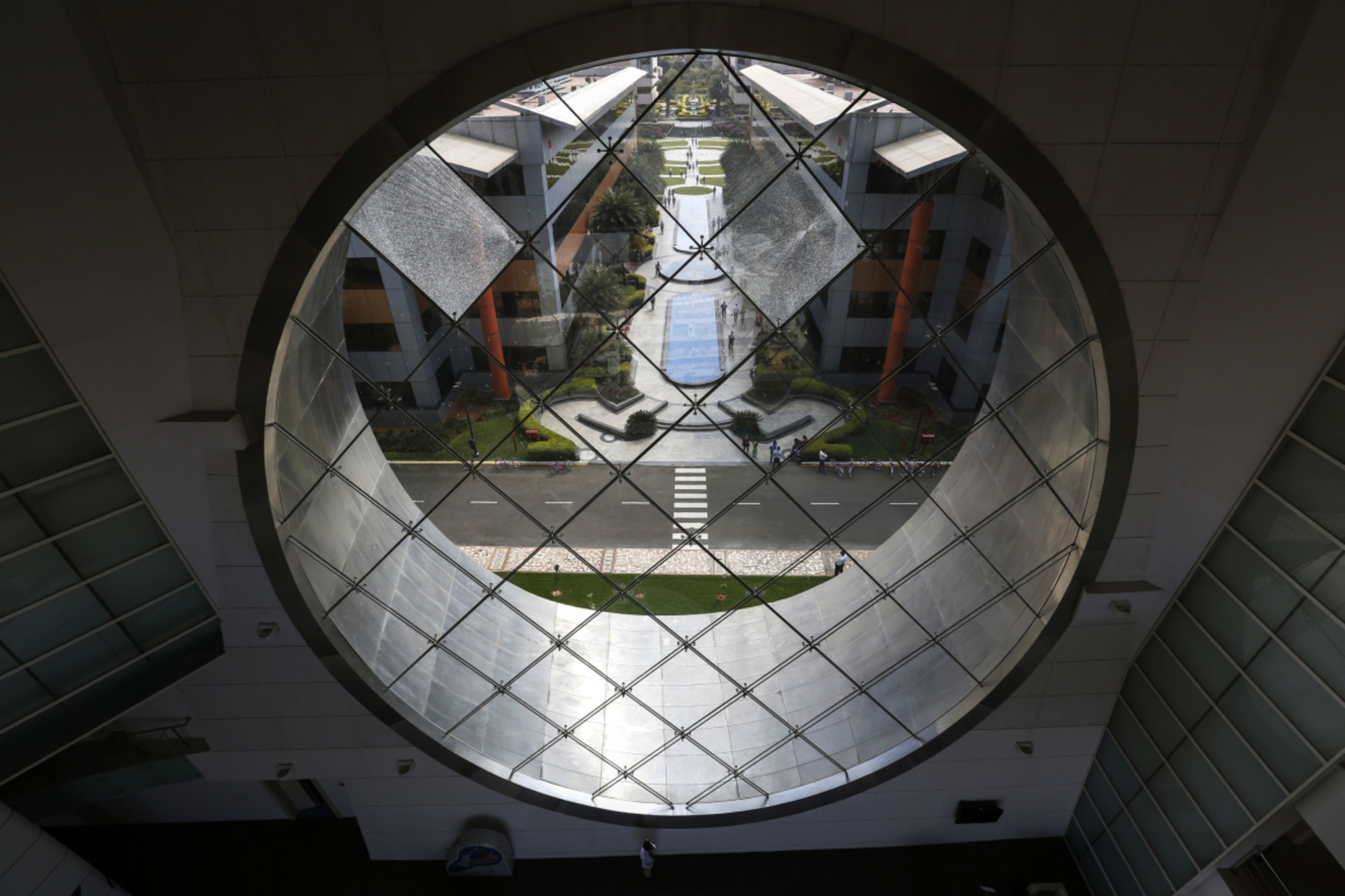 Motilal Oswal: Infosys Q1 Shows Strong Surprise At Multiple Levels; Margin Reversion On Track &nbsp;