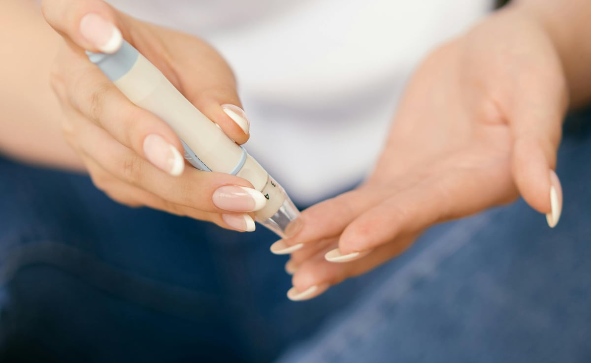 The Impact Of Cold Weather On Blood Sugars: Tips For Diabetics To Prevent Spikes