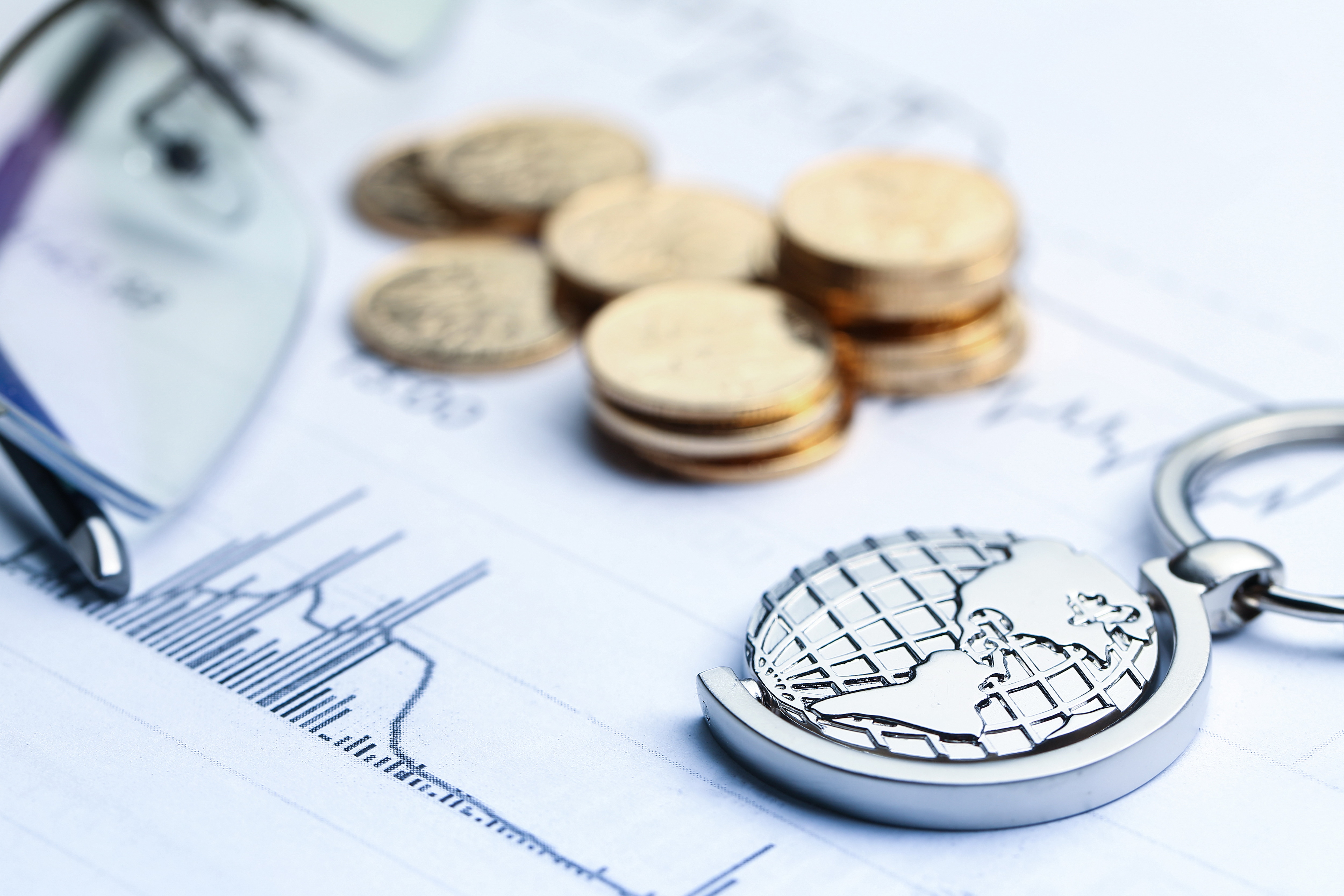 Charting the Global Economy: Fed, BOE, ECB Near Peak Rate Levels