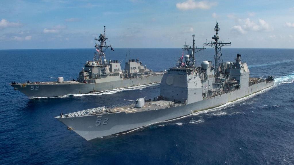 US Navy Challenges Beijing in South China Sea Amid Taiwan Drills