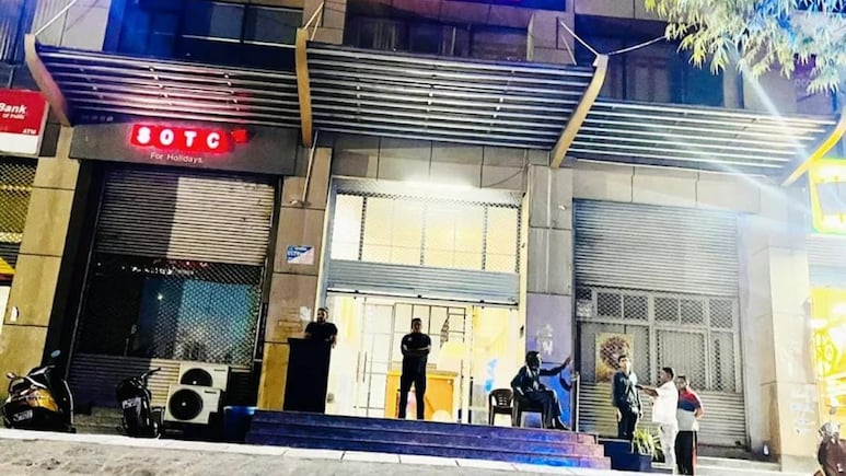 जयपुर के अल्फा नाइट क्लब में महिला के साथ घिनौनी हरकत, विरोध करने पर बाउंसर्स ने पति का पैर तोड़ा 