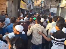 Chhatrapati Sambhajinagar: उमेदवारीवरून भररस्त्यात राडा! MIMचे दोन गट भिडले; रॅलीमध्येच जुंपली