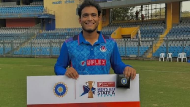 IPL 2026 Auction : यूपीच्या पोराने आयपीएल लिलावात केला राडा; चेन्नईला मिळाला नवा 'सर जडेजा'