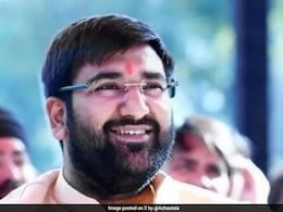 विपक्ष में रहते हुए भी INLD का कांग्रेस पर तंज, वॉकआउट और &lsquo;वोट चोरी&rsquo; पर अर्जुन चौटाला के तीखे सवाल