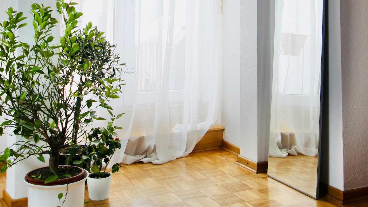 Top 5 Outdoor Curtains For Balcony Under ₹1,500