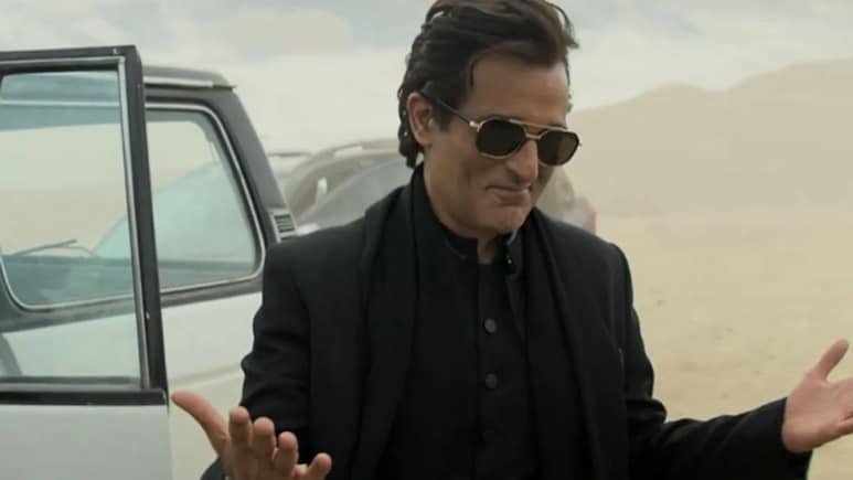 <i>Dhurandhar</i>: Internet Reacts To Akshaye Khanna's Viral Entry Scene To <i>FA9LA</i>, "His Jamaal Kudu Moment"