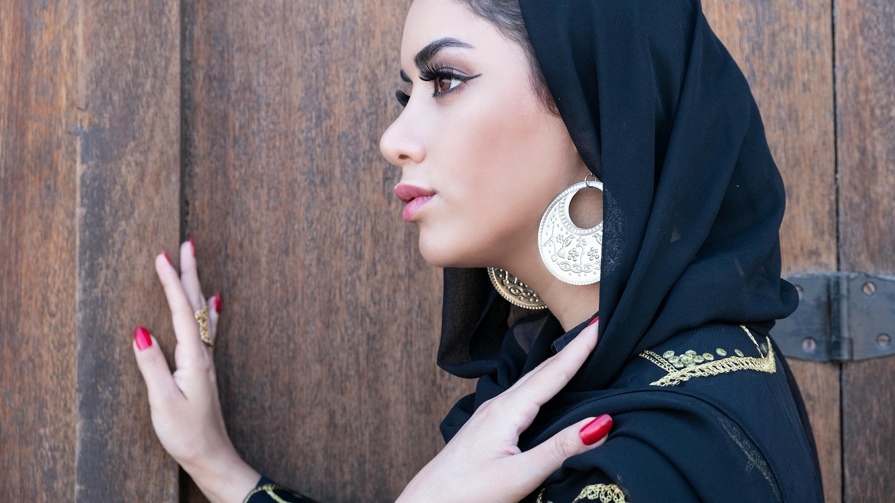 Which earrings are perfect to grab from Amazon Serve Sale?