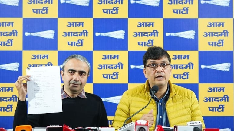 आदिवासियों के लिए सरकार के पास पैसे नहीं, आम आदमी पार्टी ने सरकार पर किया हमला