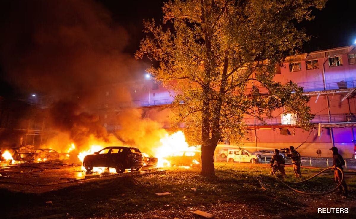 Israel and Ukraine Use Locals for Covert Attacks
