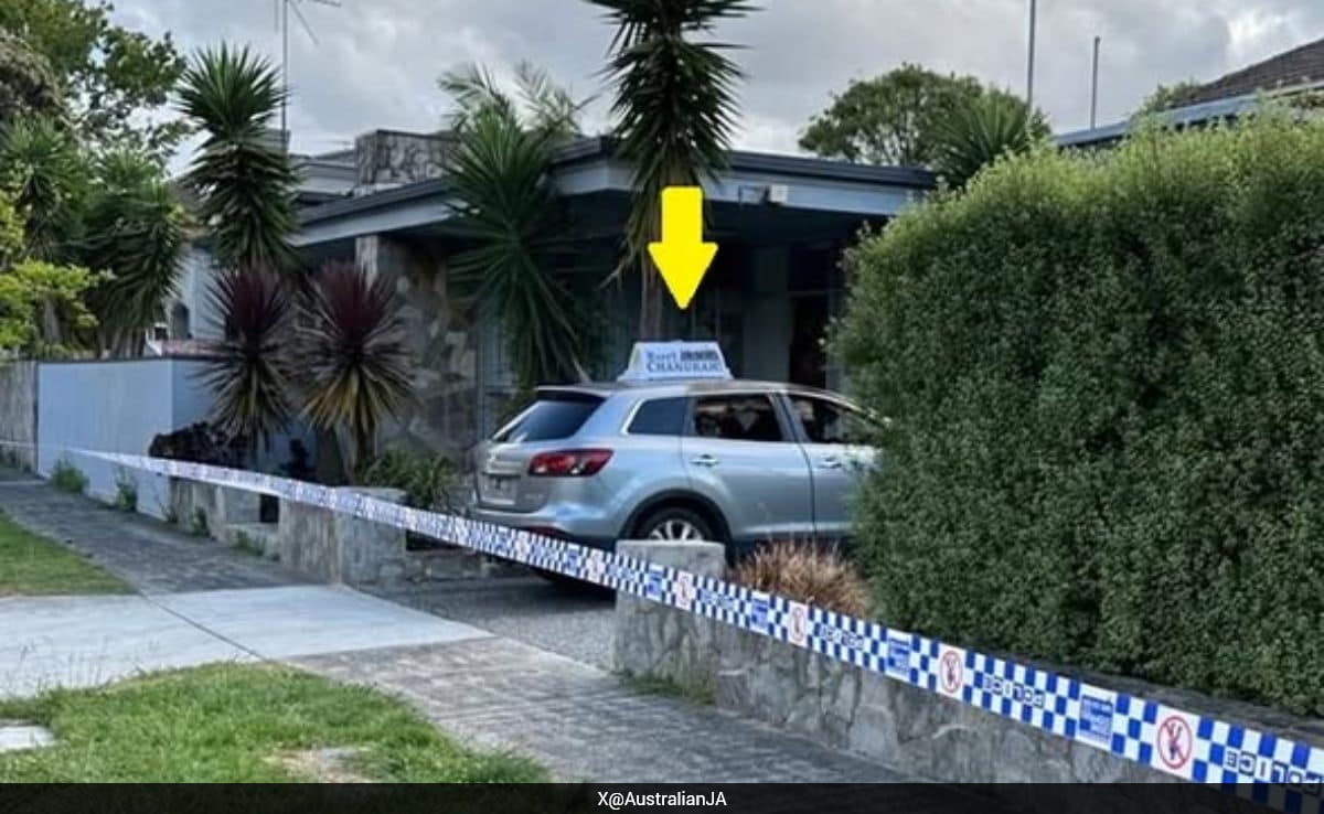 Car With Hanukkah Sign Set On Fire In Melbourne Days After Bondi Attack