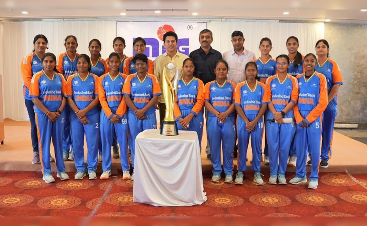 Sachin Tendulkar Meets T20 World Cup Winning Blind Womens Cricket Team