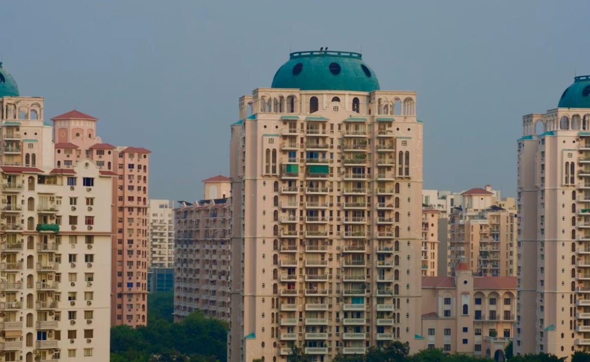 Earning Rs 1 Crore, Yet "Priced Out of Gurgaon?" IIM Graduate's Post Sparks Debate