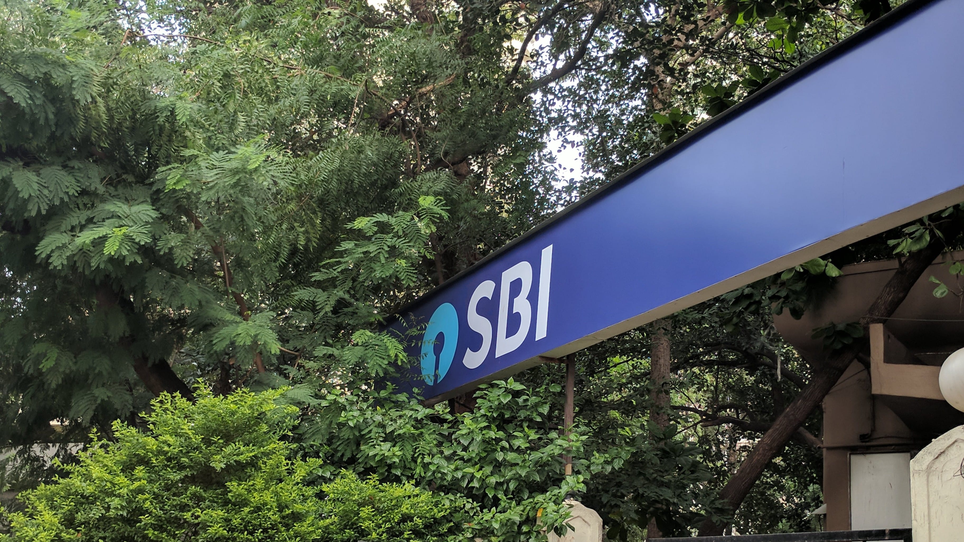 ICICI Bank, HDFC Bank, SBI Better Placed To Face Deposit Crunch, Says Nuvama