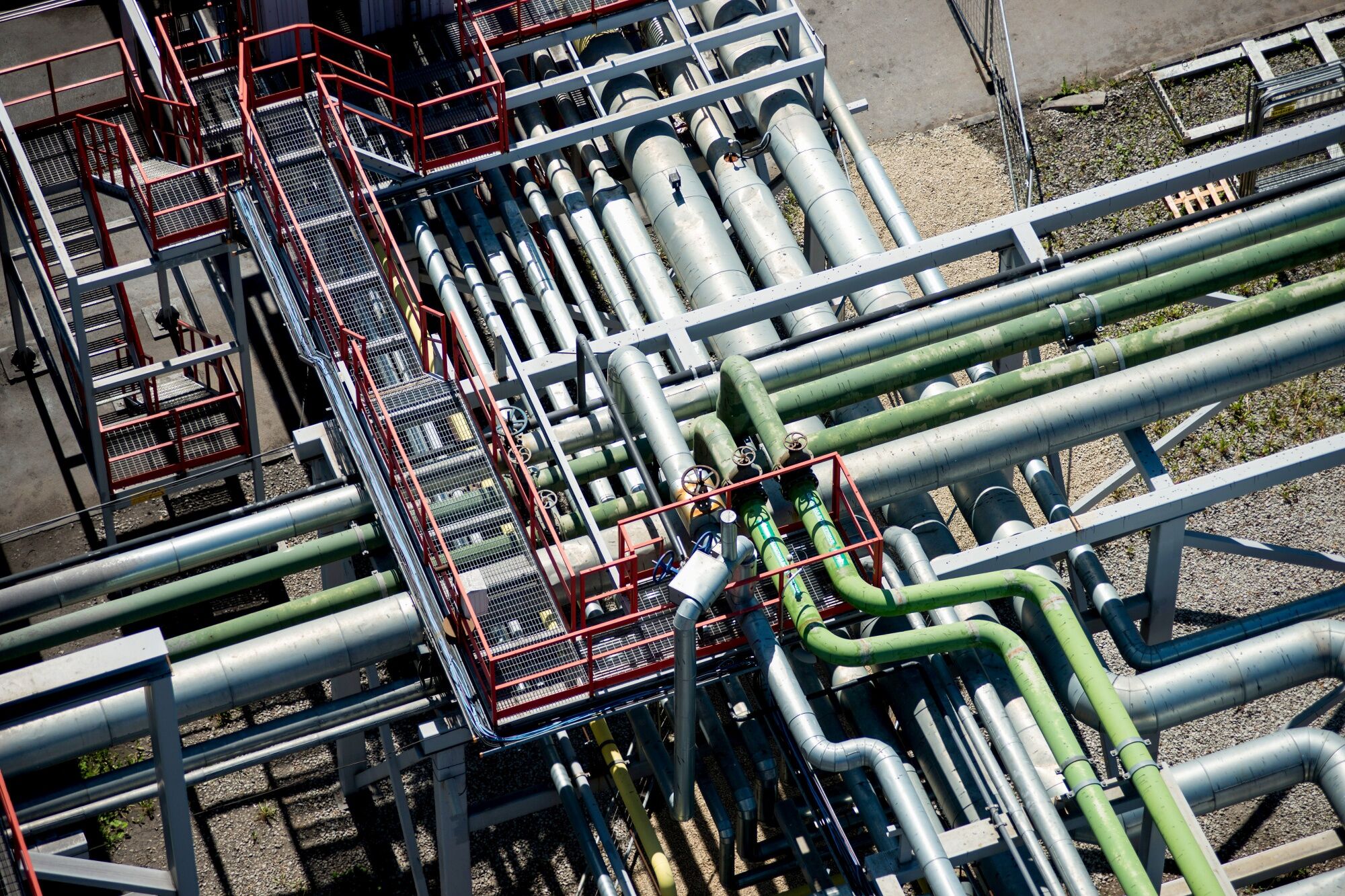 Oil Declines At Week&rsquo;s Open With Gaza Talks And China In Focus