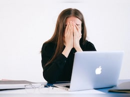 Spanish Woman Fired For Routinely Arriving 40 Minutes Early To Office, Boss Cites "Ignoring Instructions"