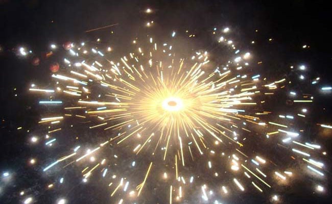 Diwali Stock Picks 2024: Emami To HCLTech &mdash; Axis Securities' 12 Technical Bets With Upto 64% Upside Potential
