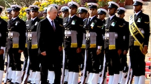 Guard Of Honour At Rashtrapati Bhavan For Putin, PM Modi Present