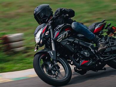 Auto Sales In September 2023 Live: Bajaj Auto Two-Wheeler Sales Fall 6% On Higher Base